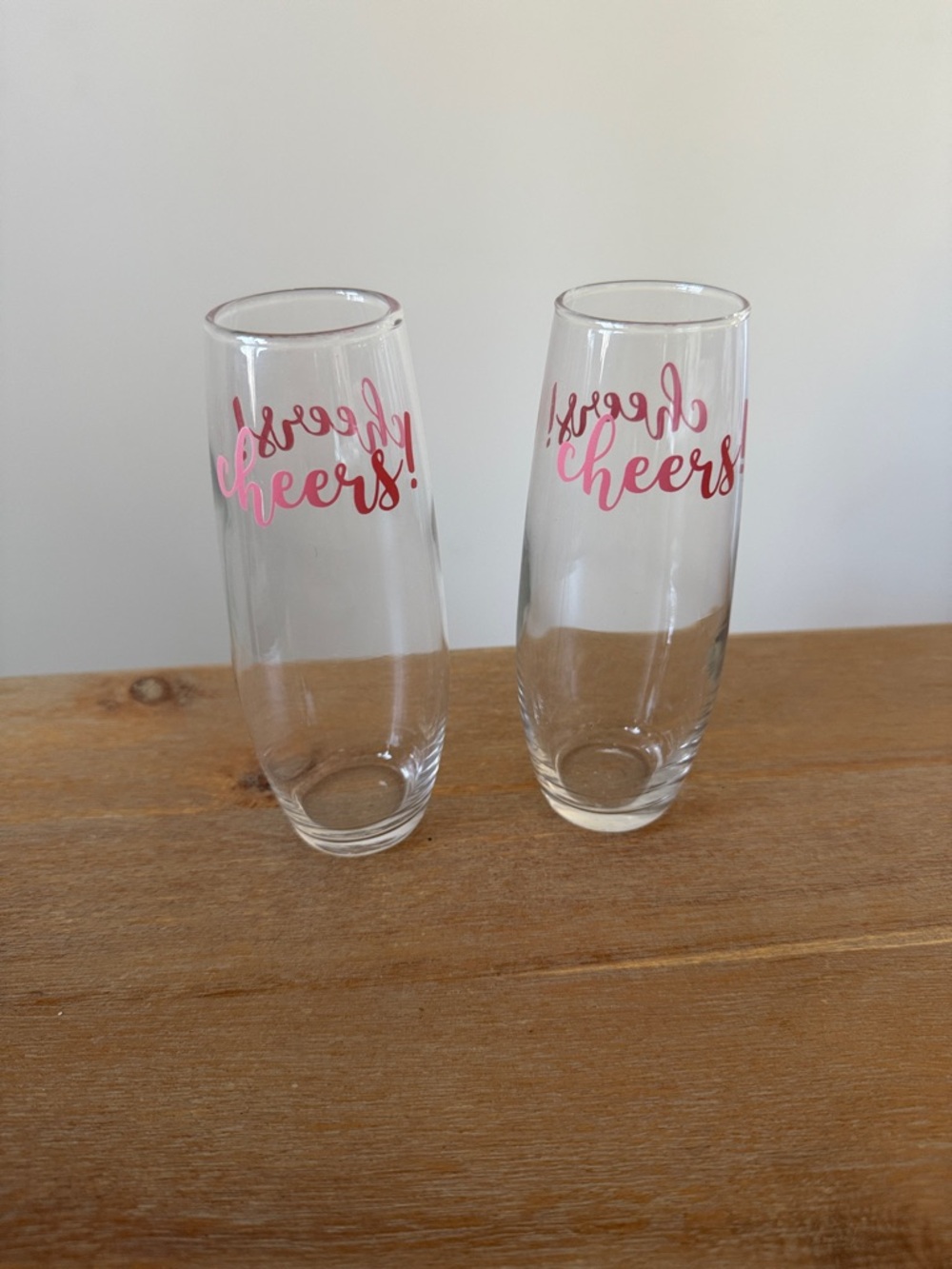Set of 2 'Cheers' Pink Lettering Champagne Flutes